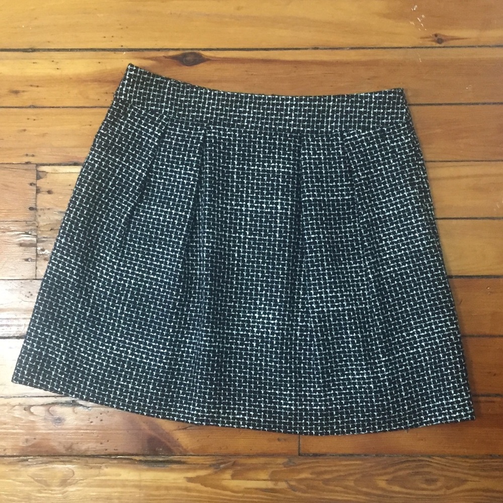 Pick 3 for $20!!! NWOT Halogen Skirt